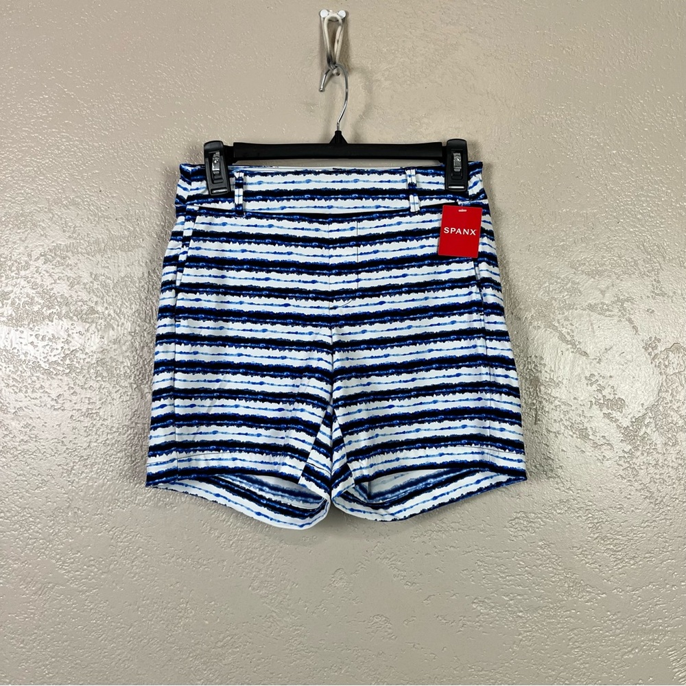 Spanx Shorts Women's‎ X Small Sunshine Shorts Blue Painted Stripe 6" - Picture 10 of 12